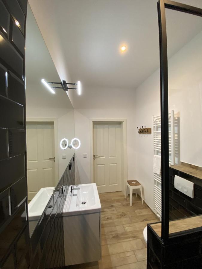 Urban Stay Hamburg - Apartments "Backbord" & "Steuerbord Mit Sauna" Ngoại thất bức ảnh
