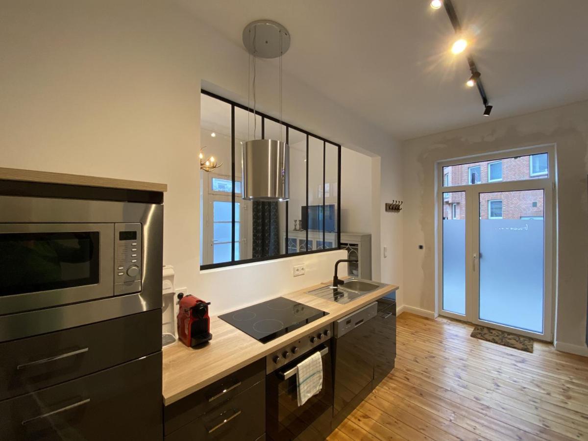 Urban Stay Hamburg - Apartments "Backbord" & "Steuerbord Mit Sauna" Ngoại thất bức ảnh